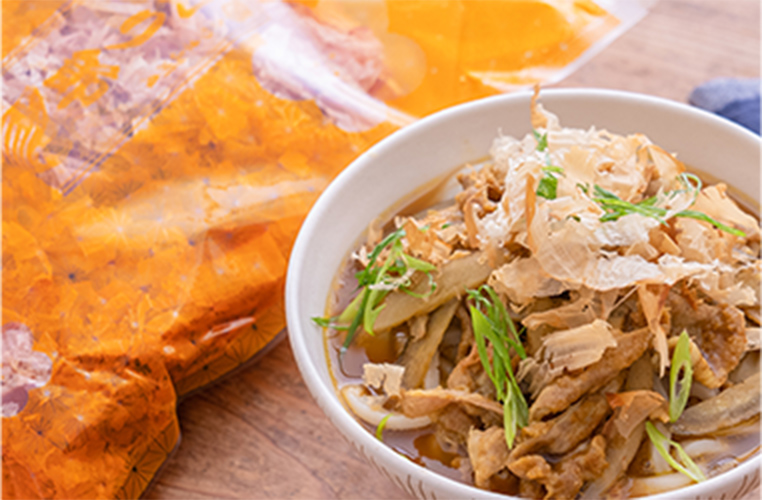 鰹節を使ってこれ一品でお腹いっぱい麺料理